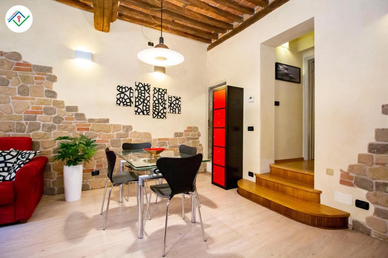 Antica Piazza Apartment By Tuscanywego 卢卡 外观 照片